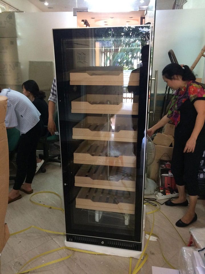 Sửa Tủ Xì Gà (Cigar) – Sửa Tủ Bảo Quản Thuốc Cigar Tại Hà Nội